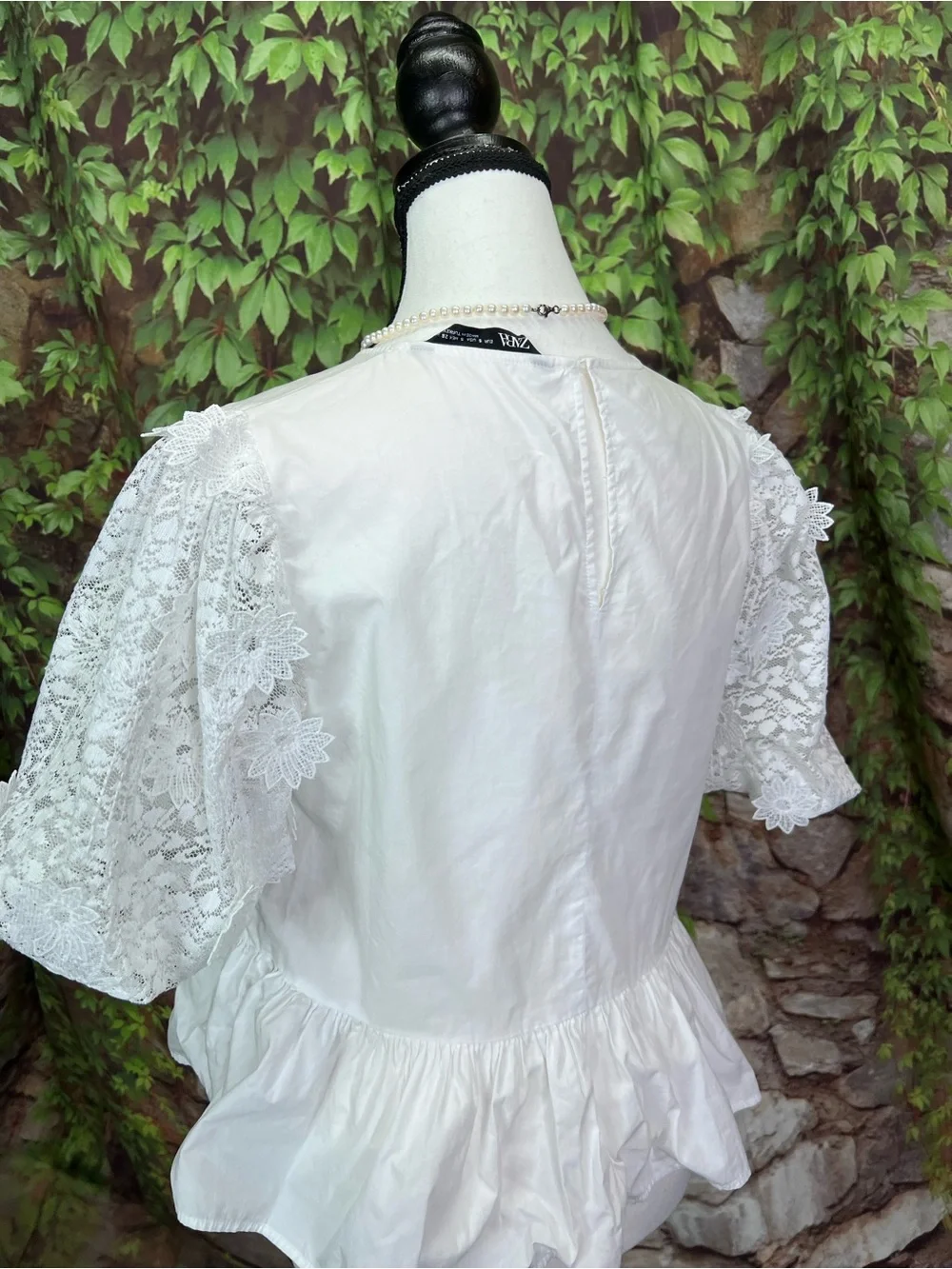 ZARA Lace Puff Sleeve Peplum Blouse, S
